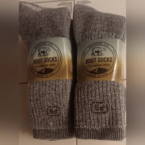 USA 6 PAIR 71% MERINO WOOL BLEND SOCKS, GRAY,  Size 10-13